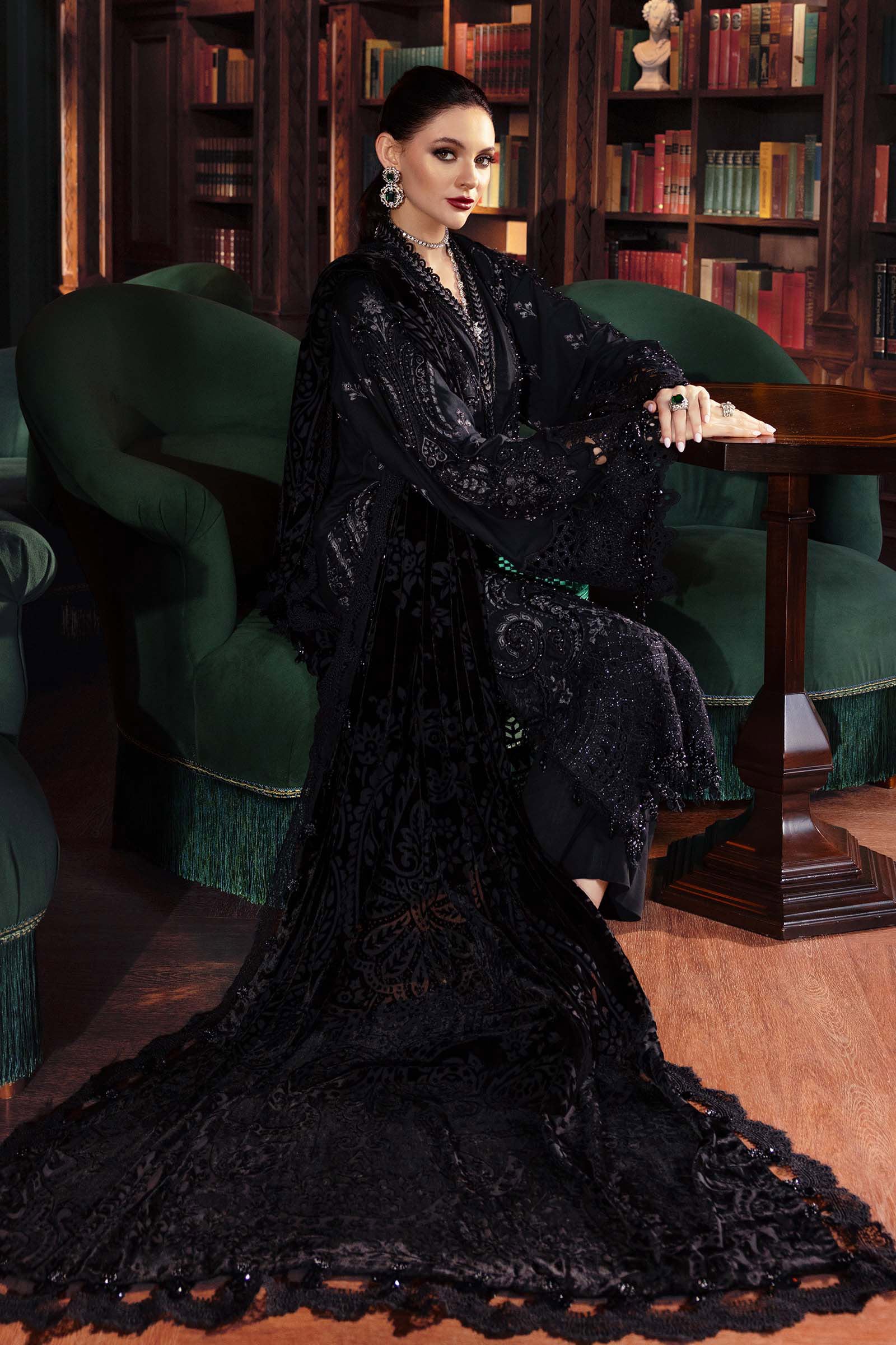 Maria B Winter Luxe Velvet Collection 25