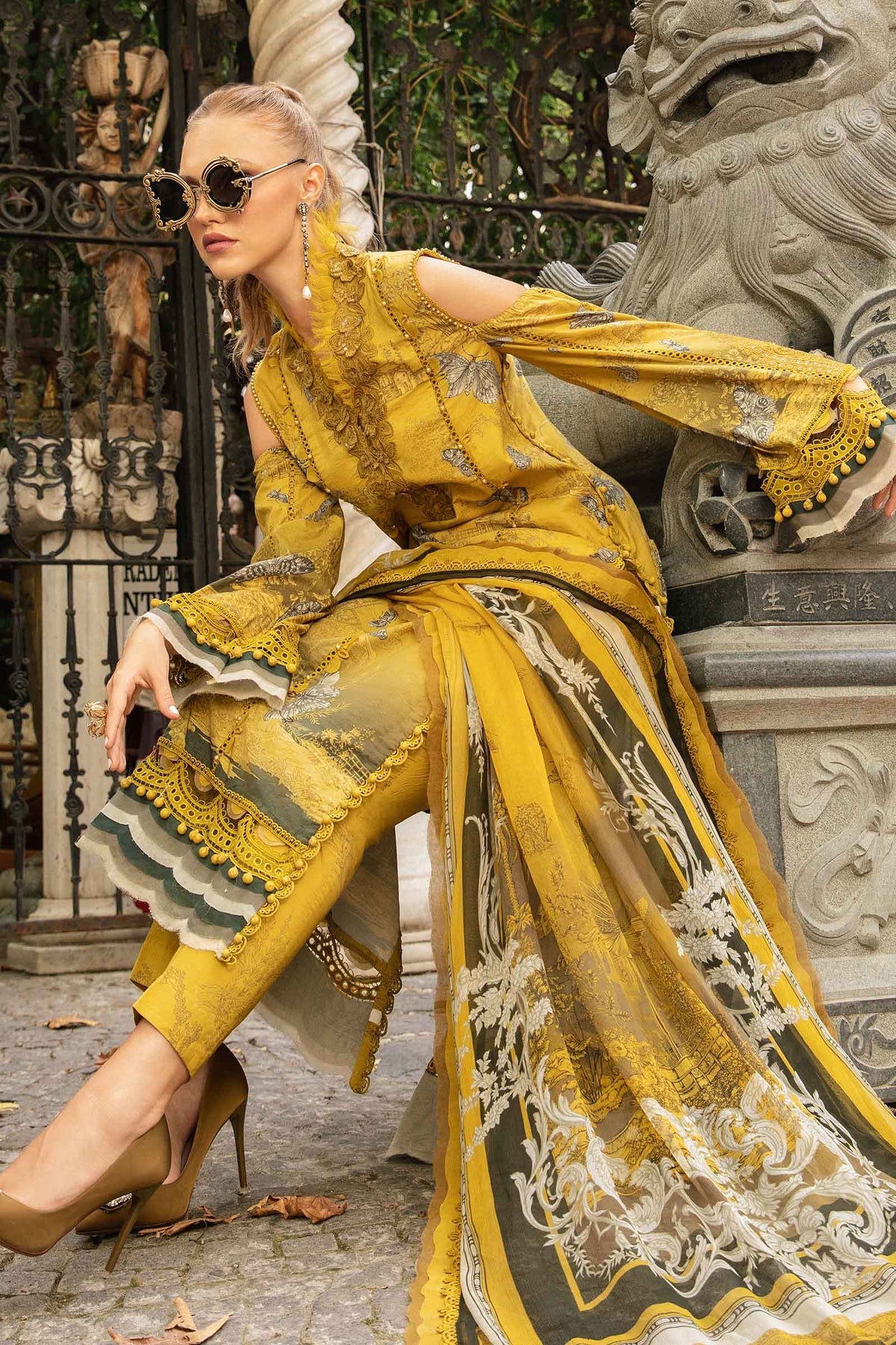 M Prints 3 Piece Unstitched Printed Cambric Suit By Maria B 24