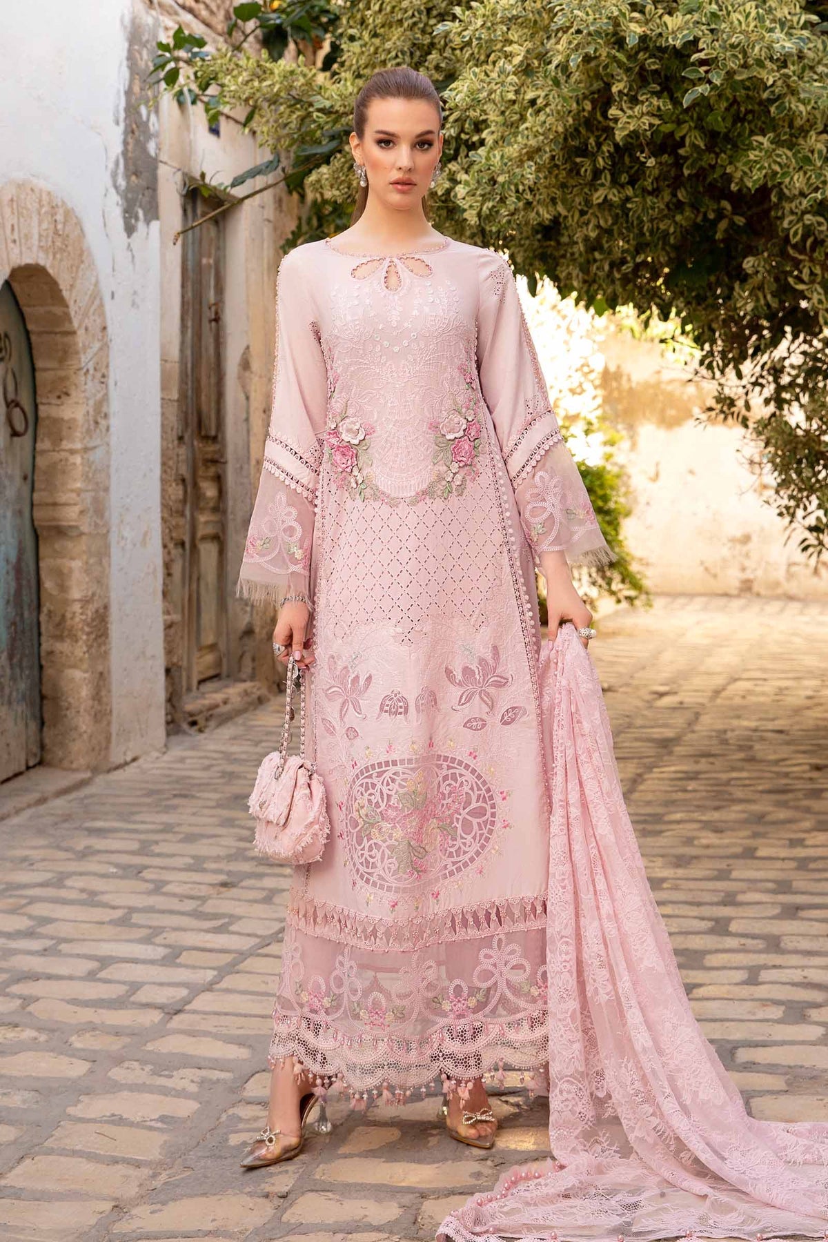 Maria.B Luxury Lawn Collection 24 (11A)