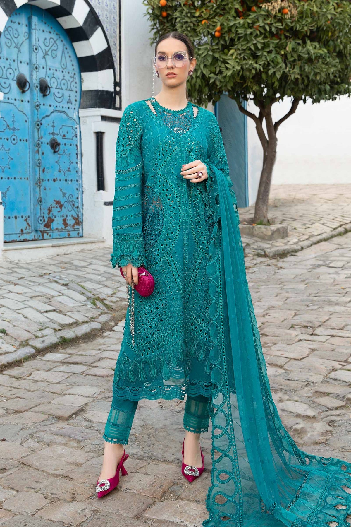 Maria.B Luxury Lawn Collection 24 (2A)