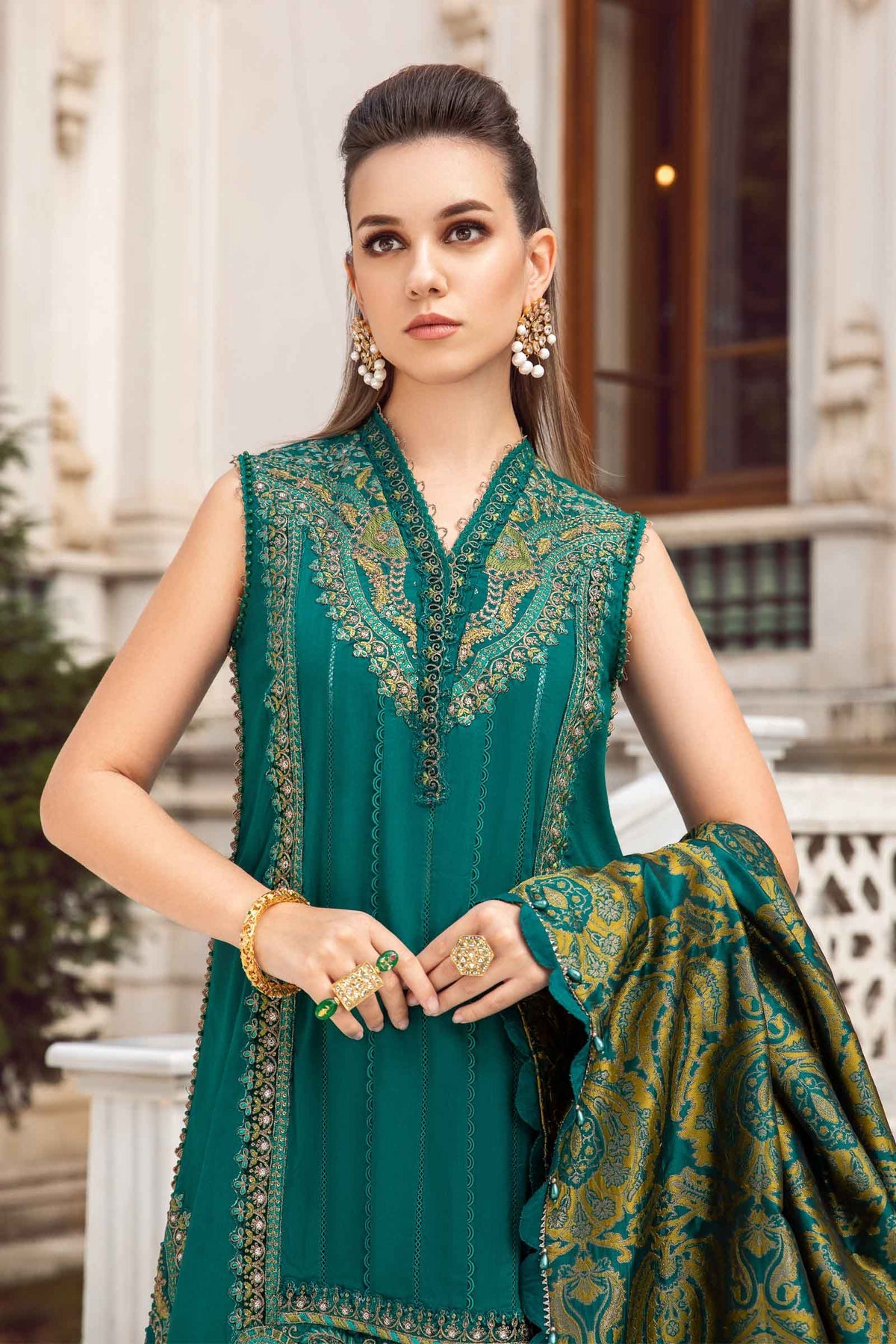 Maria B Luxury Embroidered Linen Collection D-07