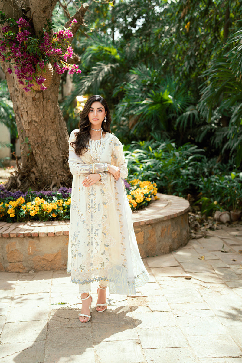 LUXURY LAWN EID EDIT 2025 BY QALAMKAR