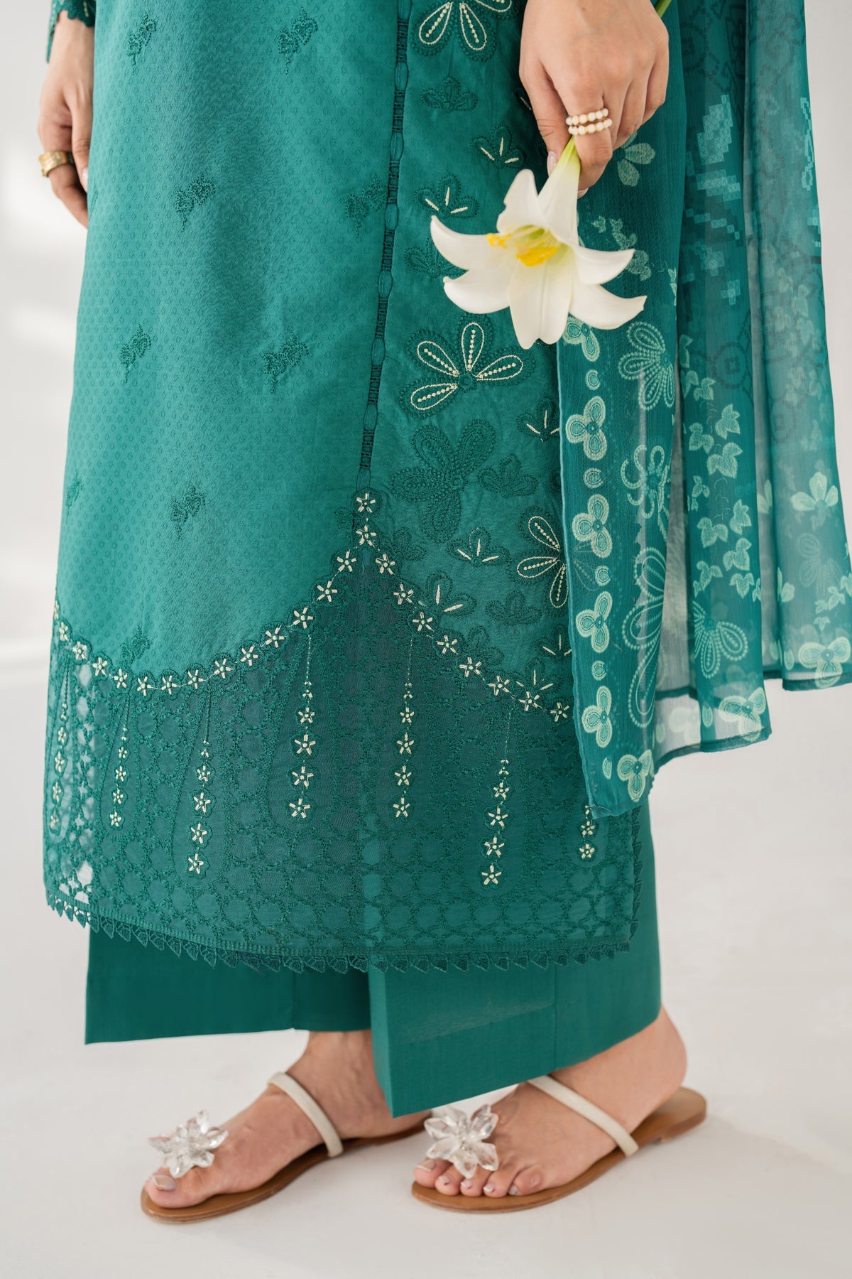 Xenia Le'Essence Summer 26