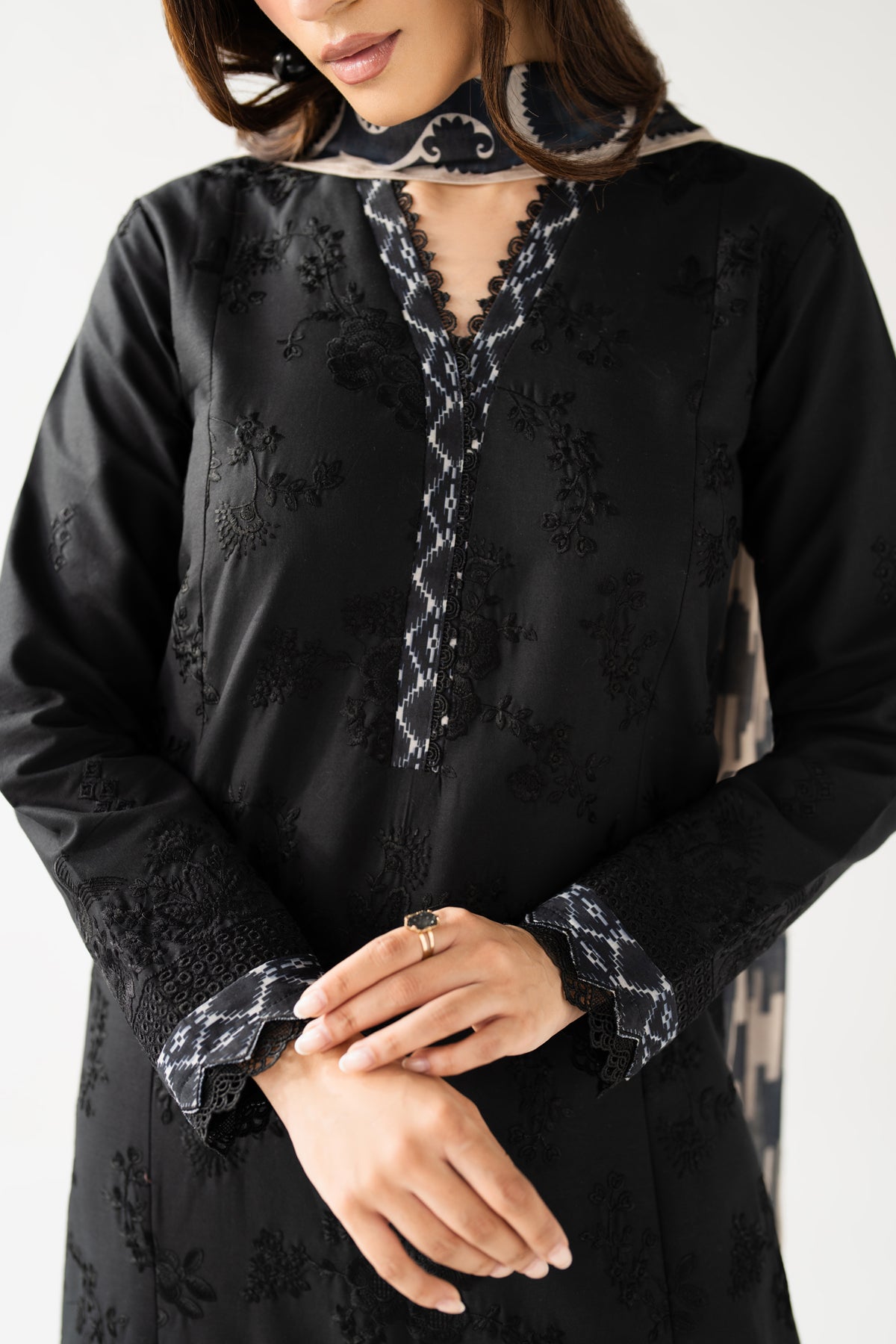 Xenia Le'Essence Summer 26