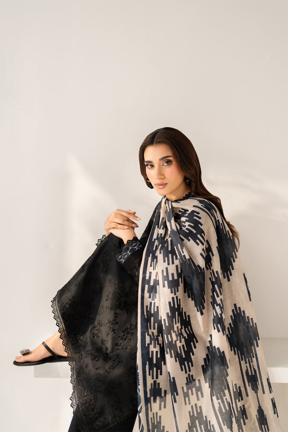 Xenia Le'Essence Summer 26