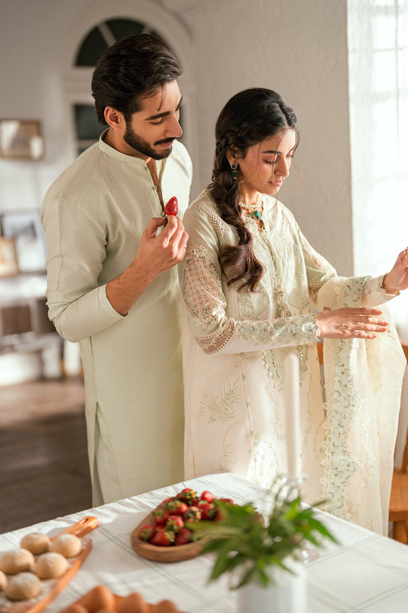 LUXURY LAWN EID EDIT 2025 BY QALAMKAR