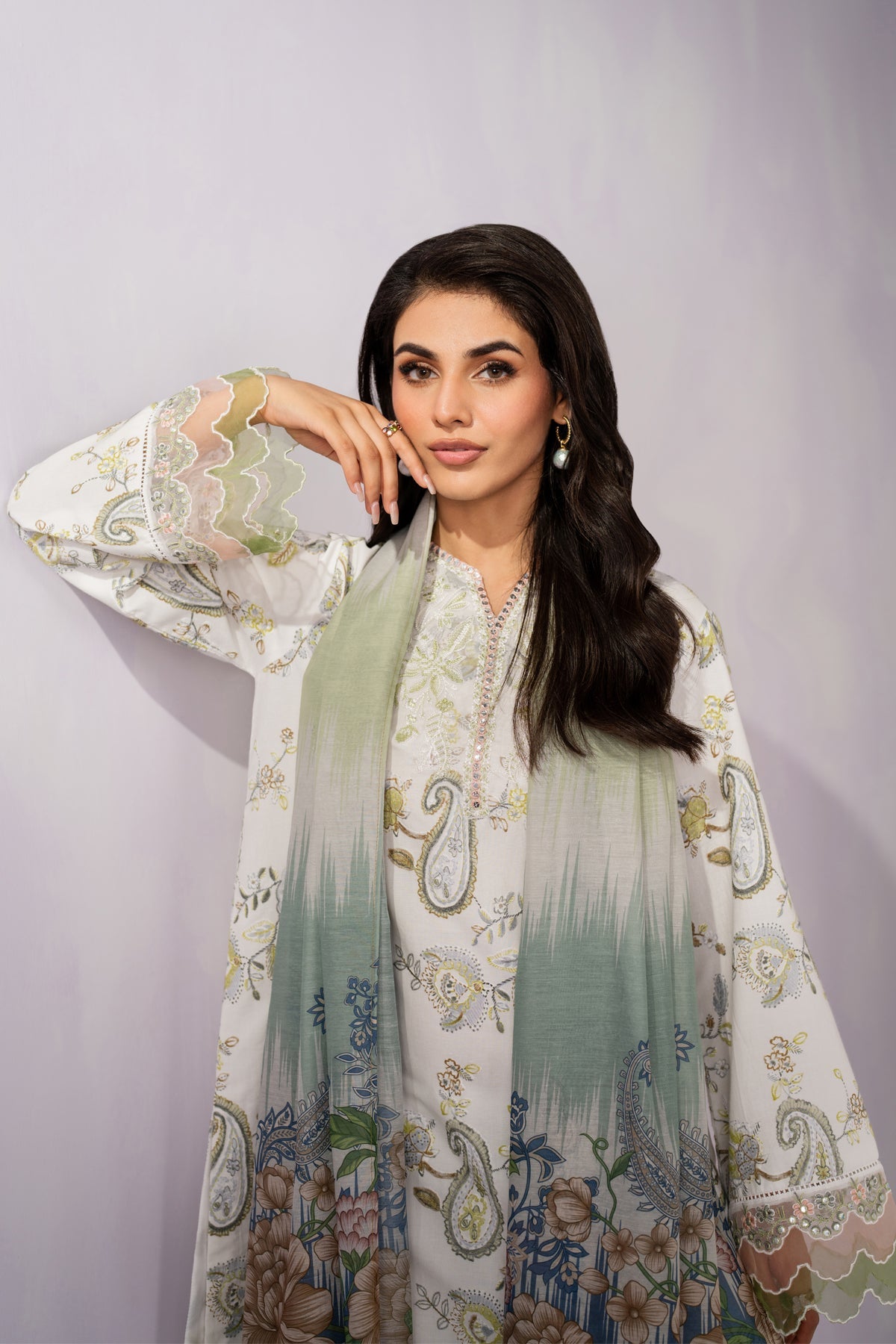 Xenia Le'Essence Summer 26