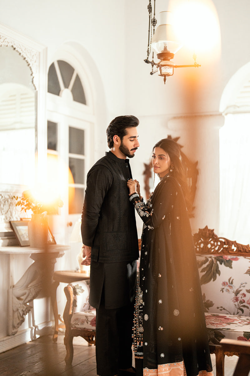 LUXURY LAWN EID EDIT 2025 BY QALAMKAR