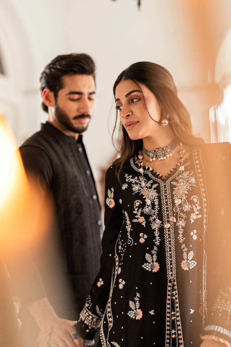 LUXURY LAWN EID EDIT 2025 BY QALAMKAR