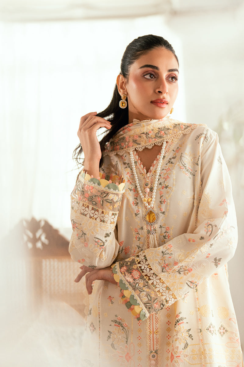 LUXURY LAWN EID EDIT 2025 BY QALAMKAR
