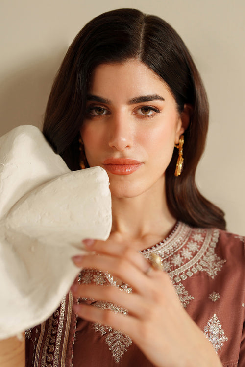 Velvet Vogue Formals '25 By Jazmin