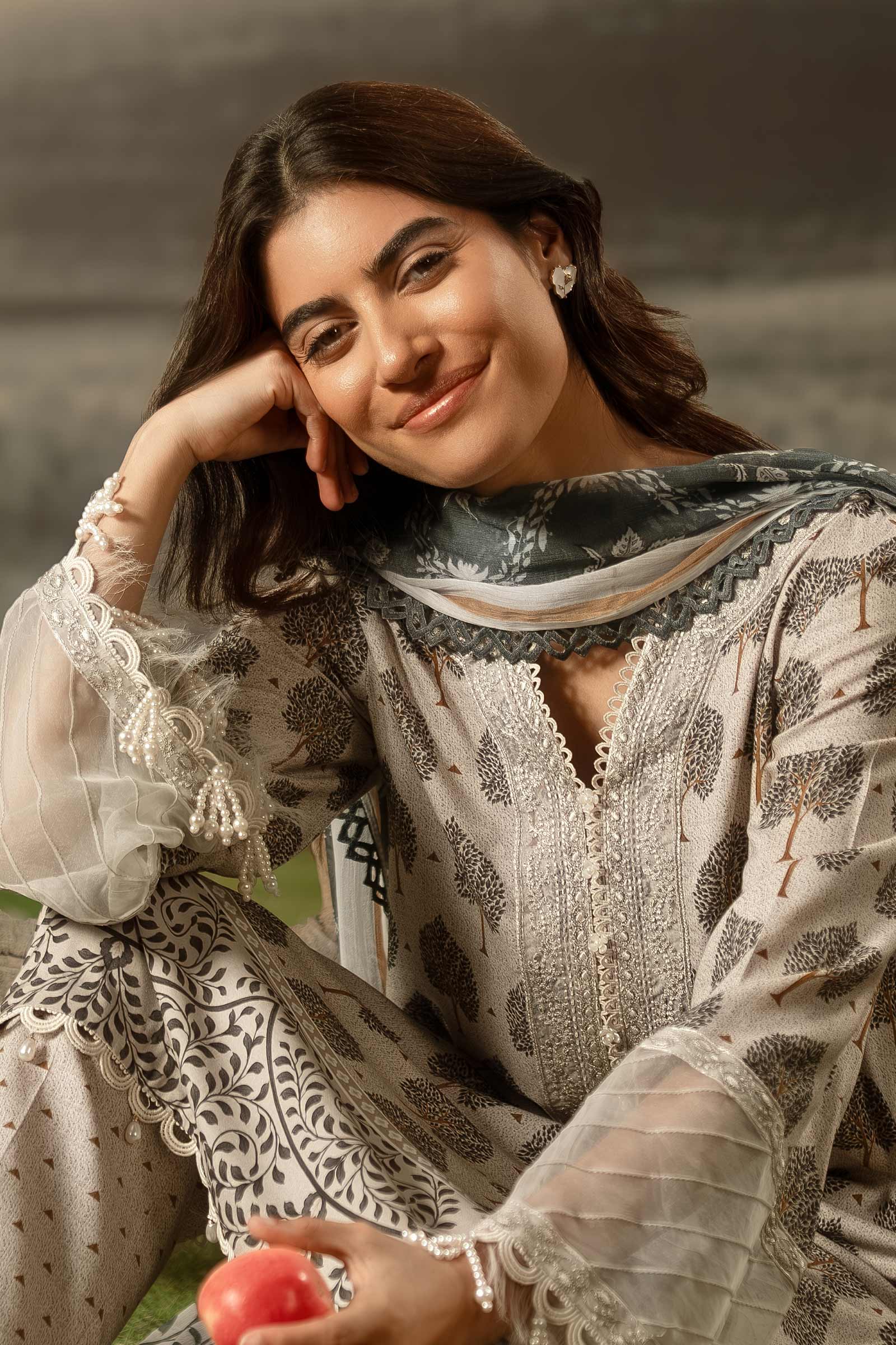 M Basic Unstitched Embroidered Arabic Lawn By Maria B