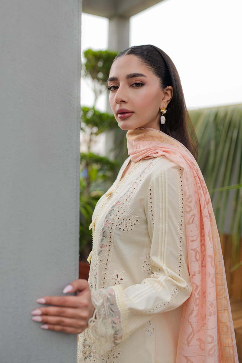 Qalamkar Qline Luxury Lawn Collection 05