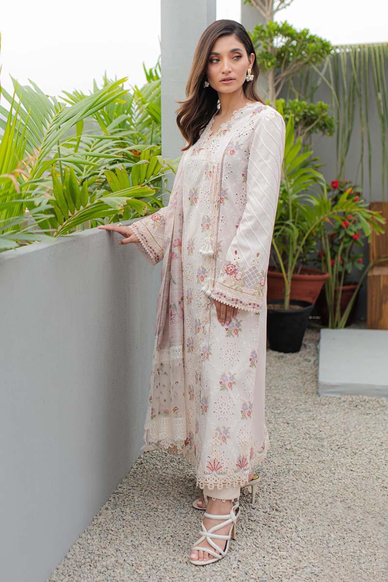 Qalamkar Qline Luxury Lawn Collection 13