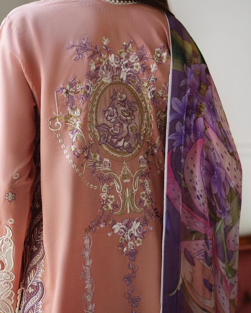 Mushq Amoi | luxury lawn'26