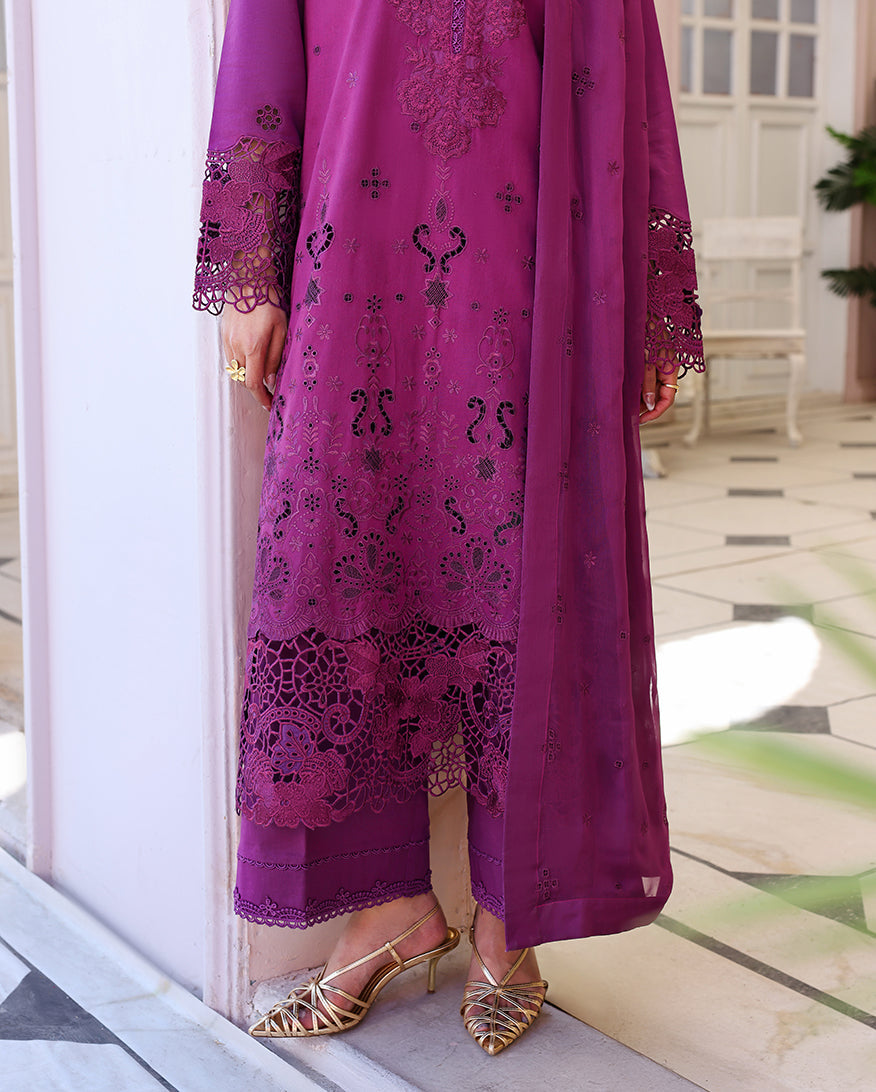 Veil Of Summer Lawn  Collection '26 By Roheenaz