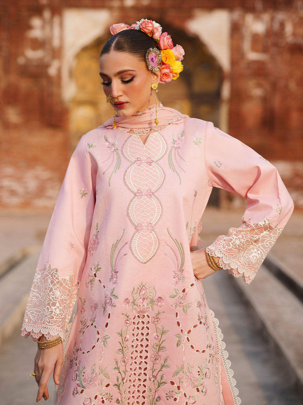 Gul Luxury Lawn '26 by Mahnur
