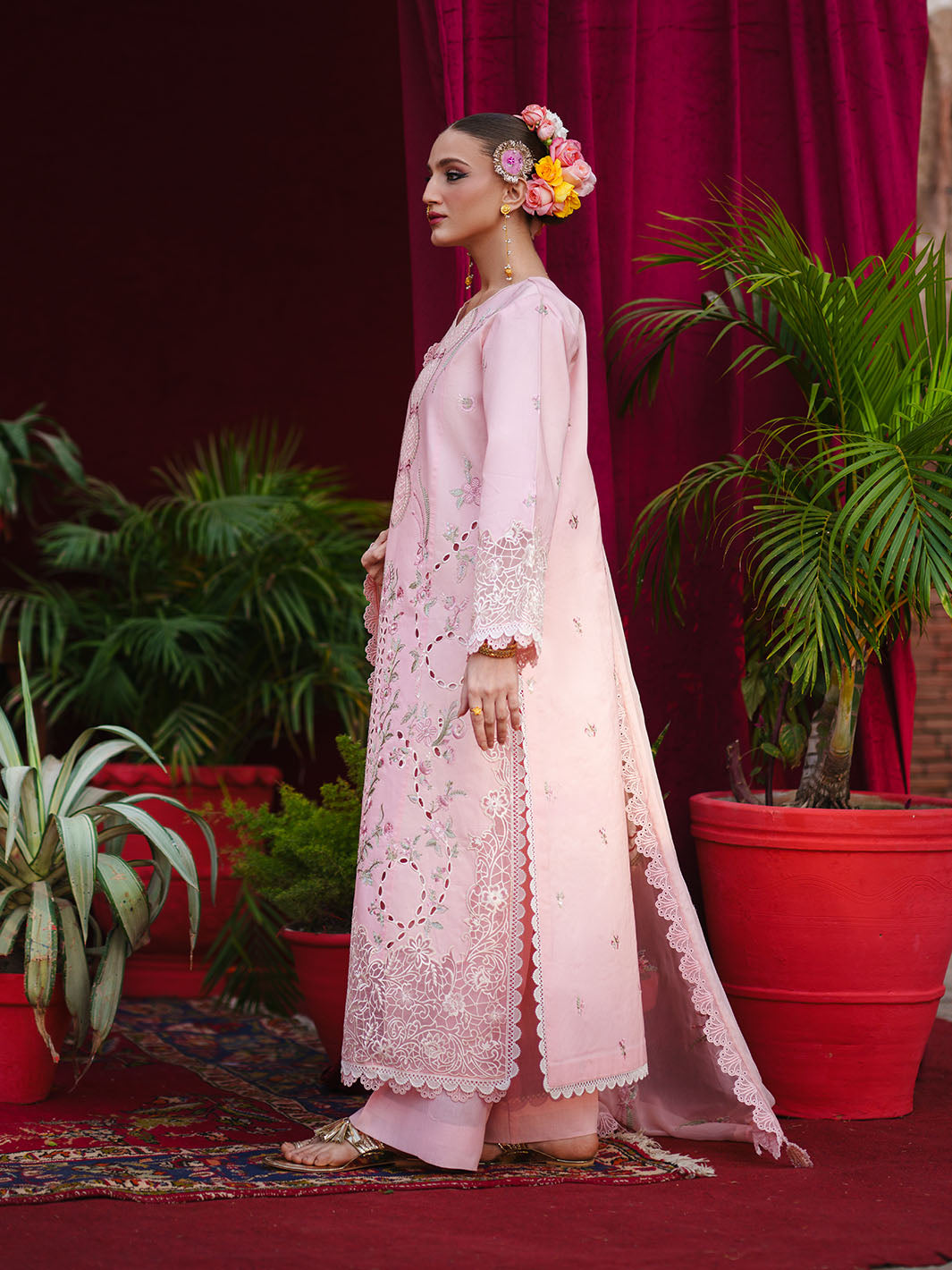 Gul Luxury Lawn '26 by Mahnur