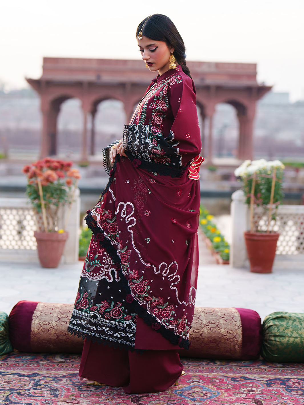 Gul Luxury Lawn '26 by Mahnur