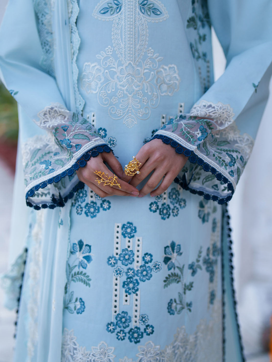 Gul Luxury Lawn '26 by Mahnur