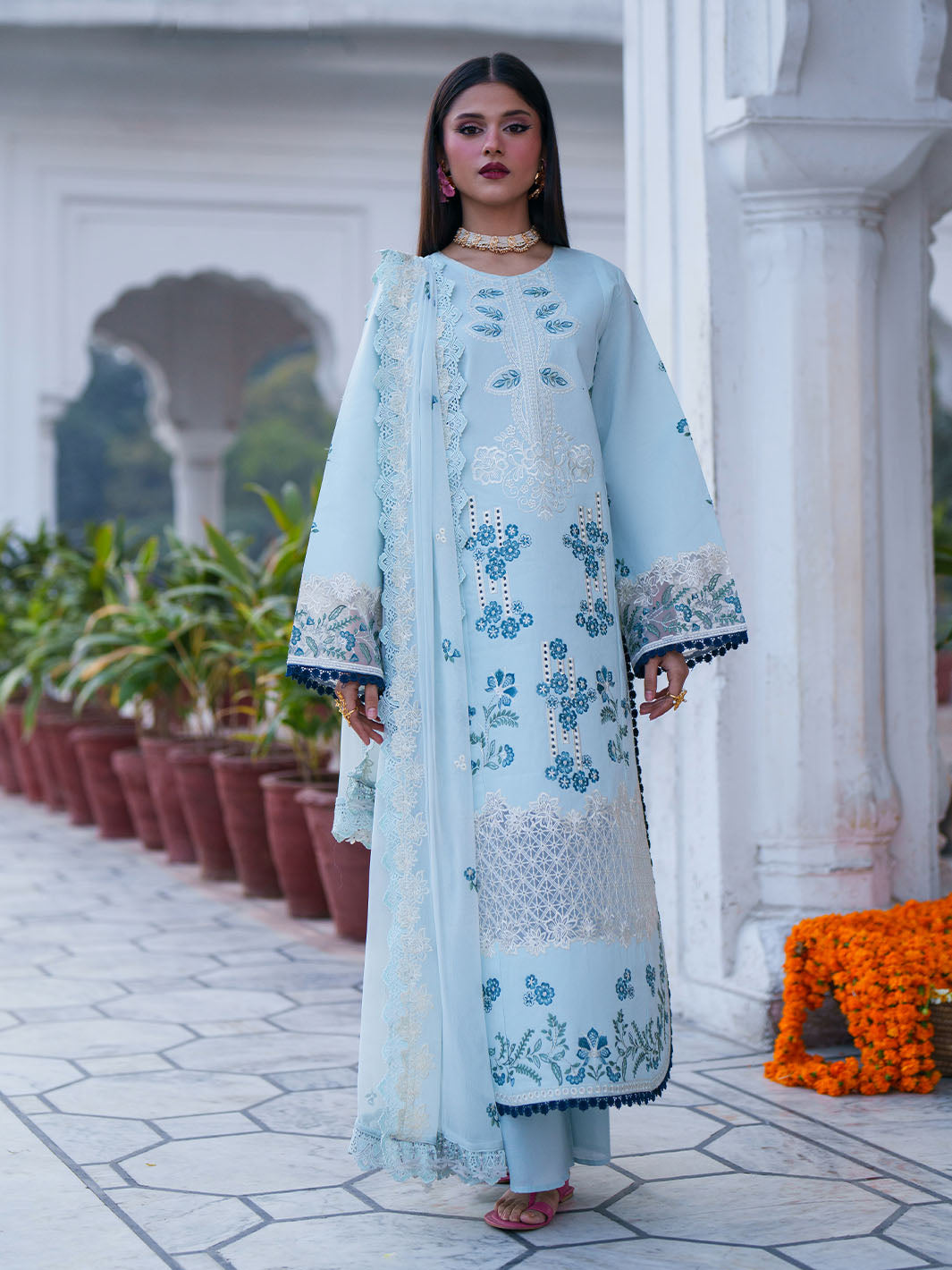 Gul Luxury Lawn '26 by Mahnur