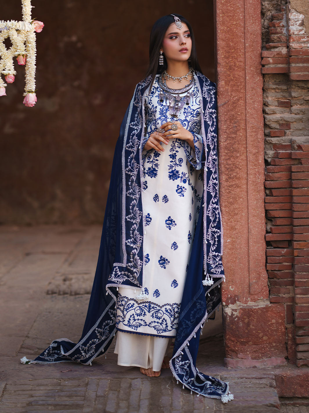 Gul Luxury Lawn '26 by Mahnur