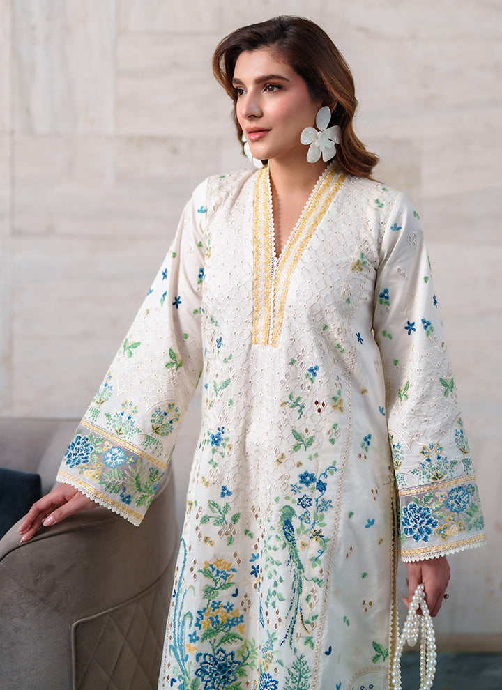Neeshay Symphony Luxury Lawn'26