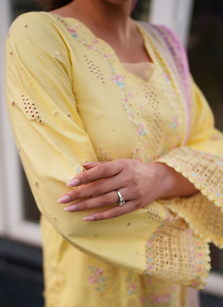 Neeshay Symphony Luxury Lawn'26