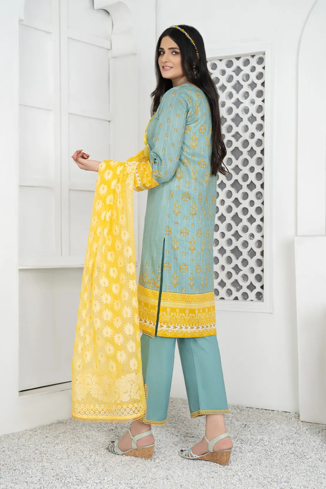 Karitiar Digital Embroidered Lawn Collection By Rashid Textile