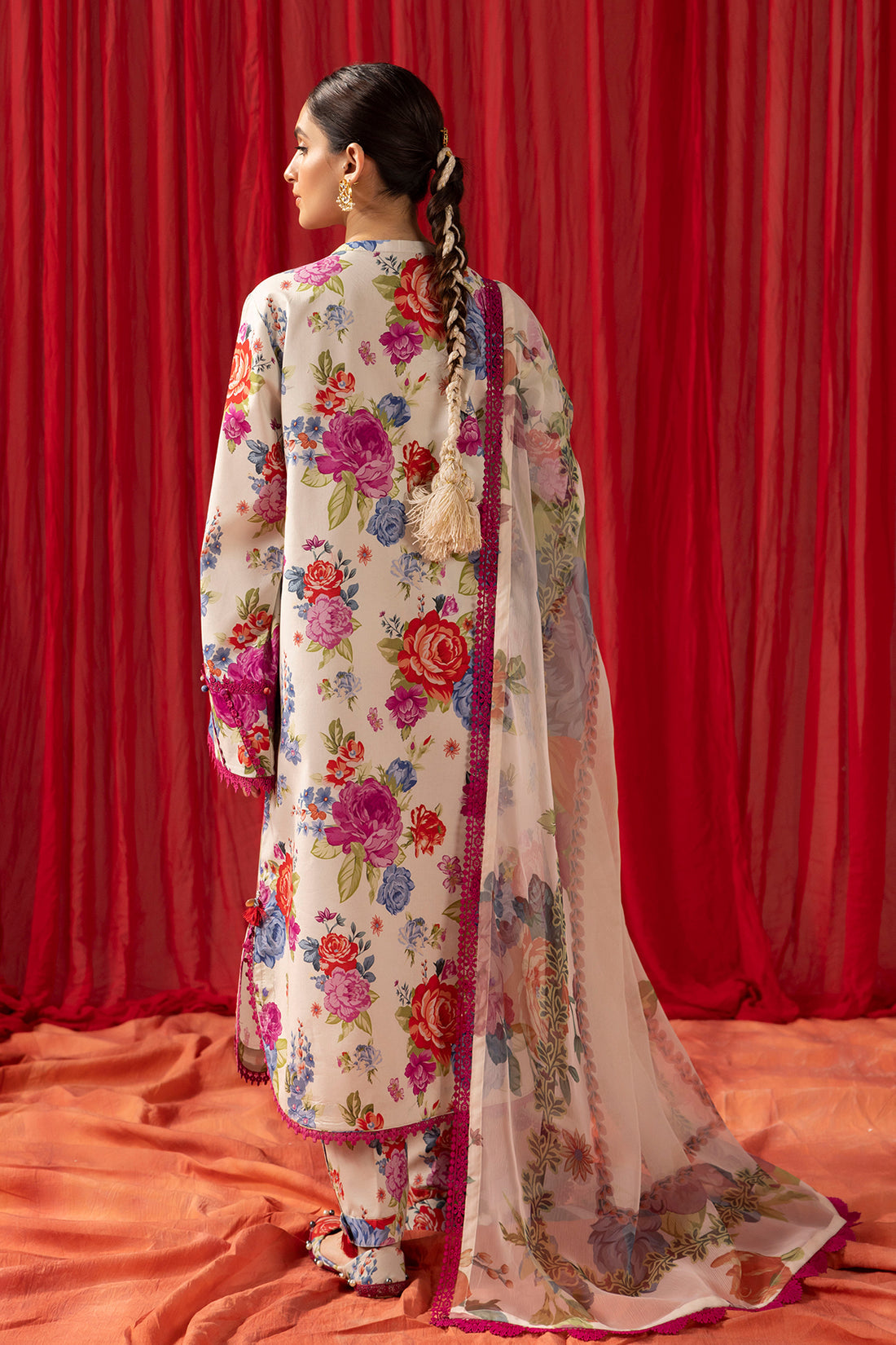 Alizeh Sheen Prints Collection '24 (10)