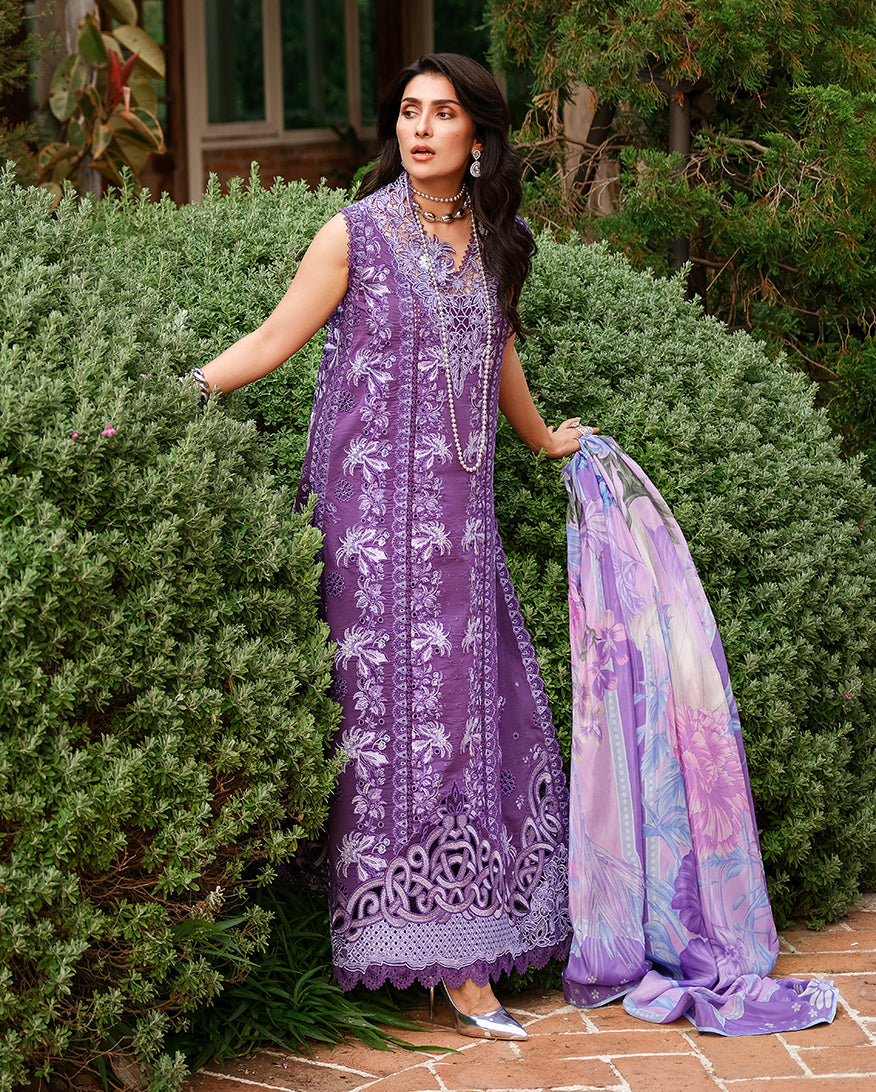Mushq Amoi | luxury lawn'26