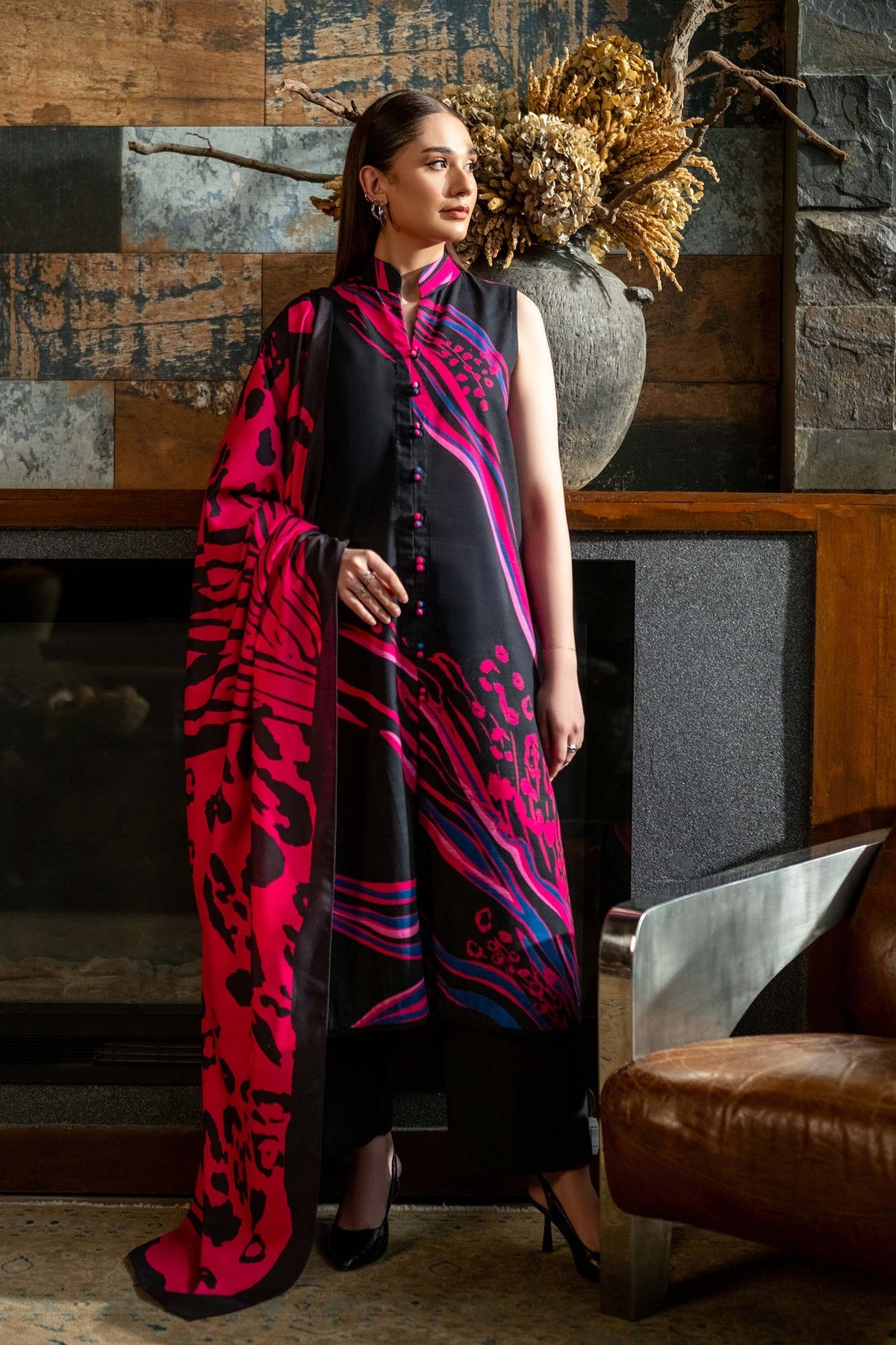 M Basic Unstitched Printed Linen By Maria B