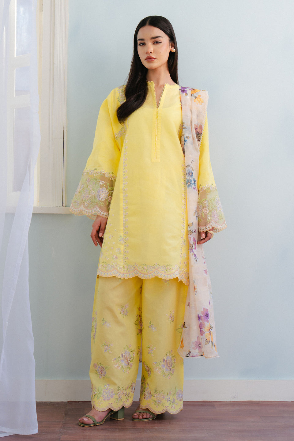 Coco Prints Vol 2 Lawn Collection By Zarashahjahan ‘25