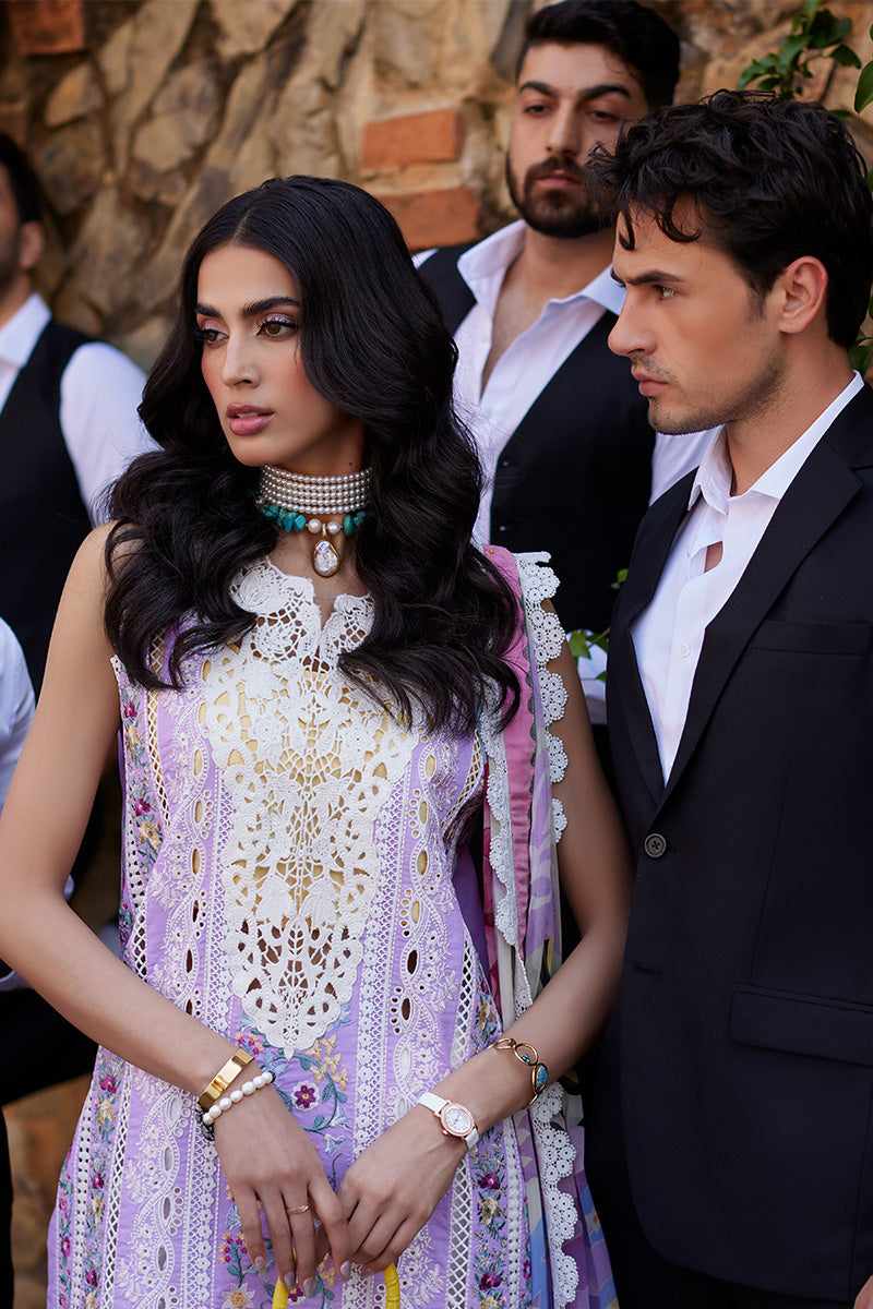 Mushq Luxury Lawn Collection 24' (16)