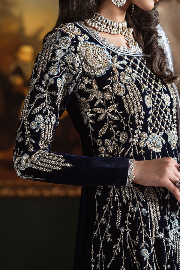 Mushq Niloufer Embroidered Velvet Collection 03