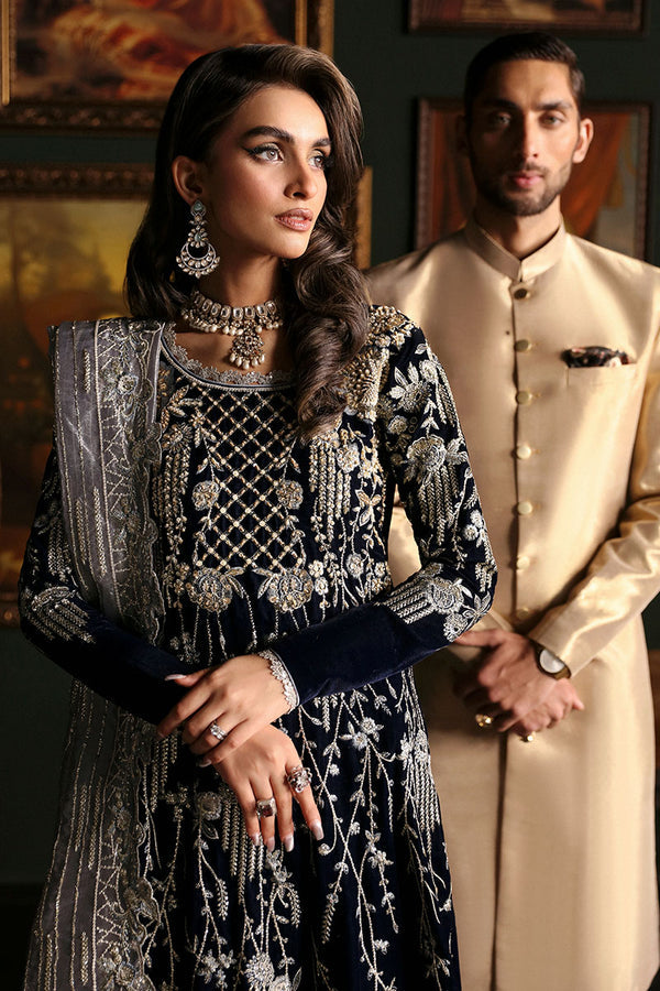 Mushq Niloufer Embroidered Velvet Collection 03