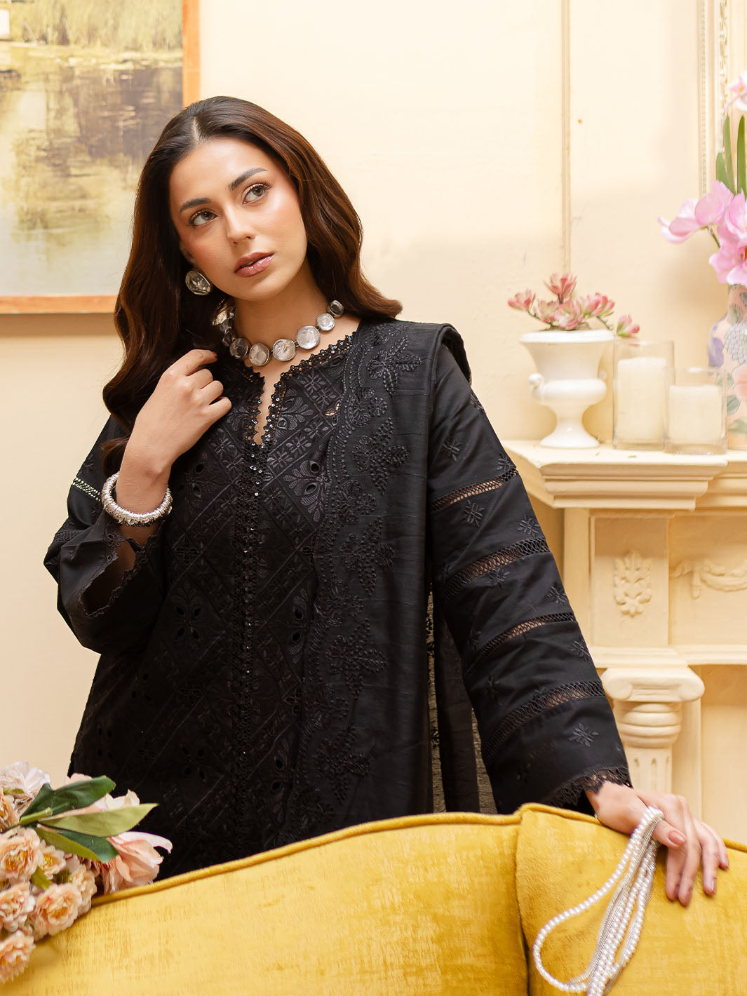 Twilight Luxury Lawn '25 By Mahnur