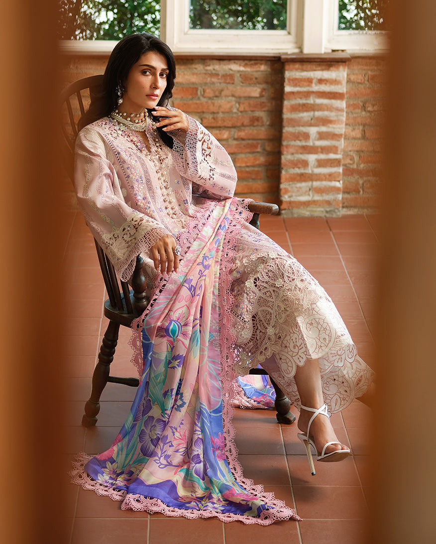 Mushq Amoi | luxury lawn'26
