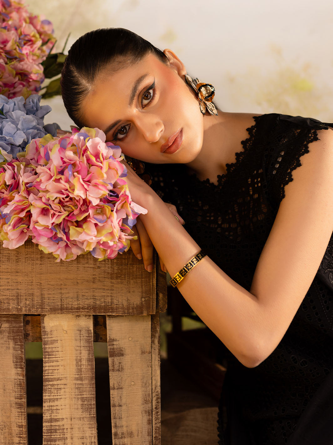 Twilight Luxury Lawn '25 By Mahnur