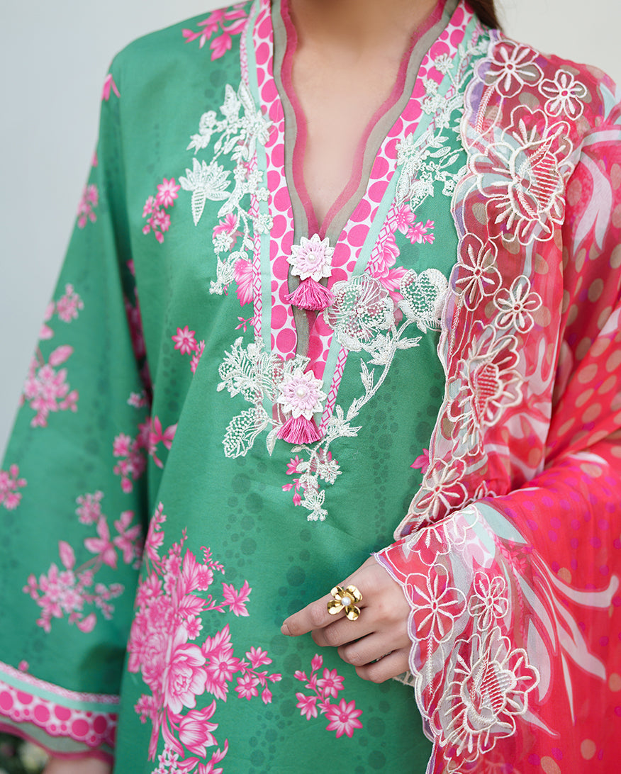 Roheenaz Whispered Florals Luxury Lawn 2026