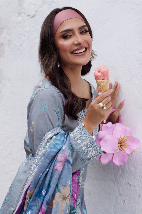 Gulaal Saffira Luxury Lawn 25