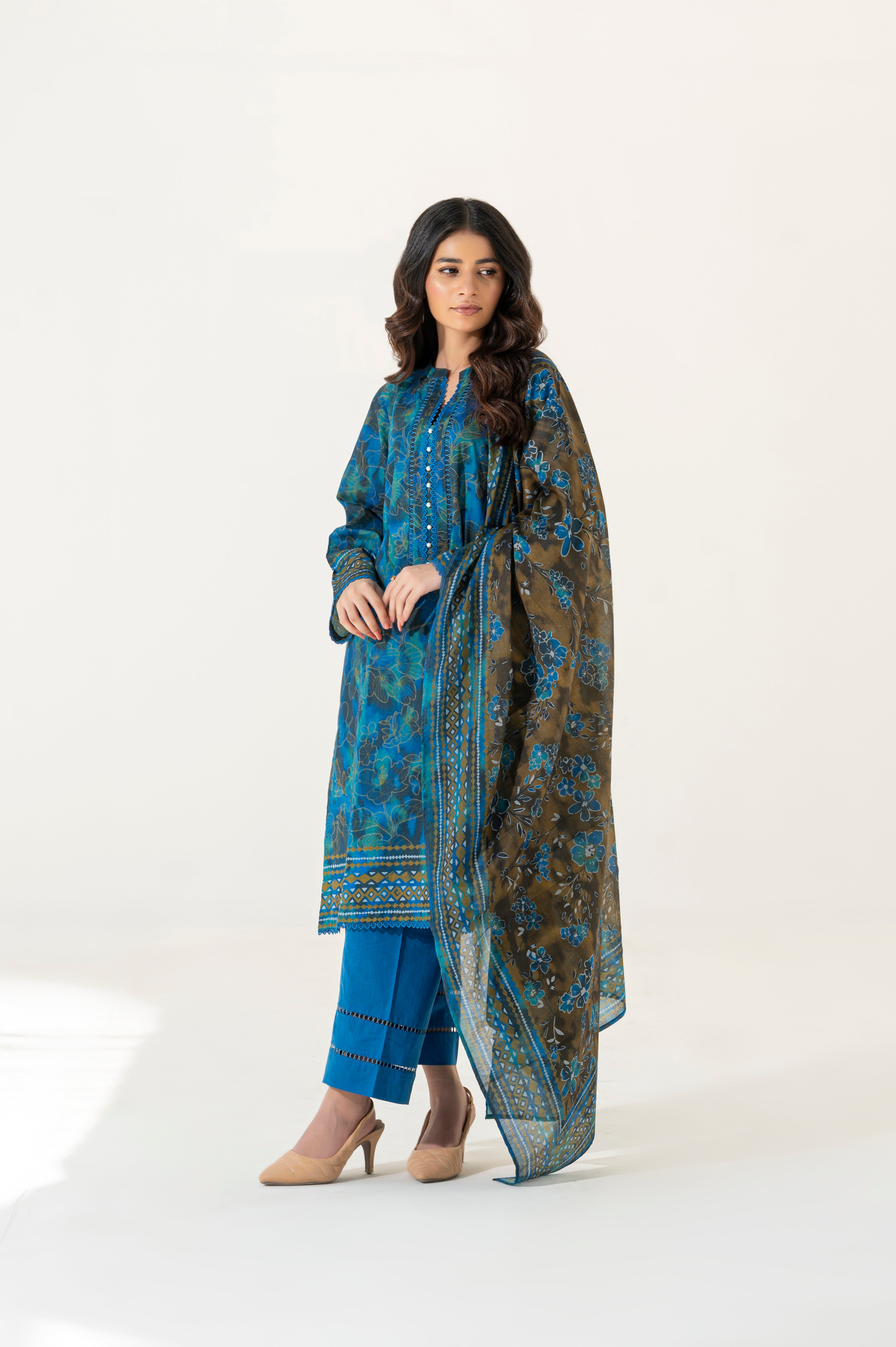 Manahil Lakhani | Celestine RTW Cambric 3 Piece