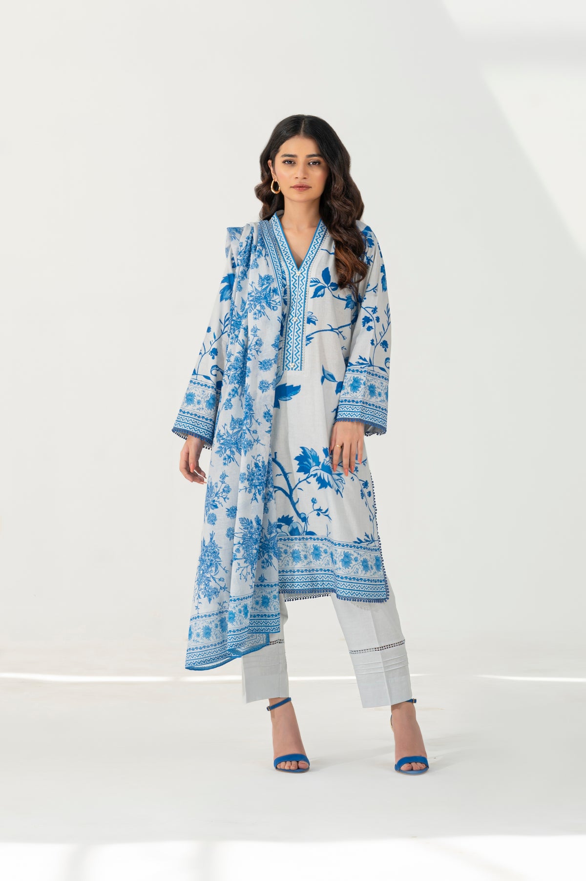 Manahil Lakhani | Celestine RTW Cambric 3 Piece