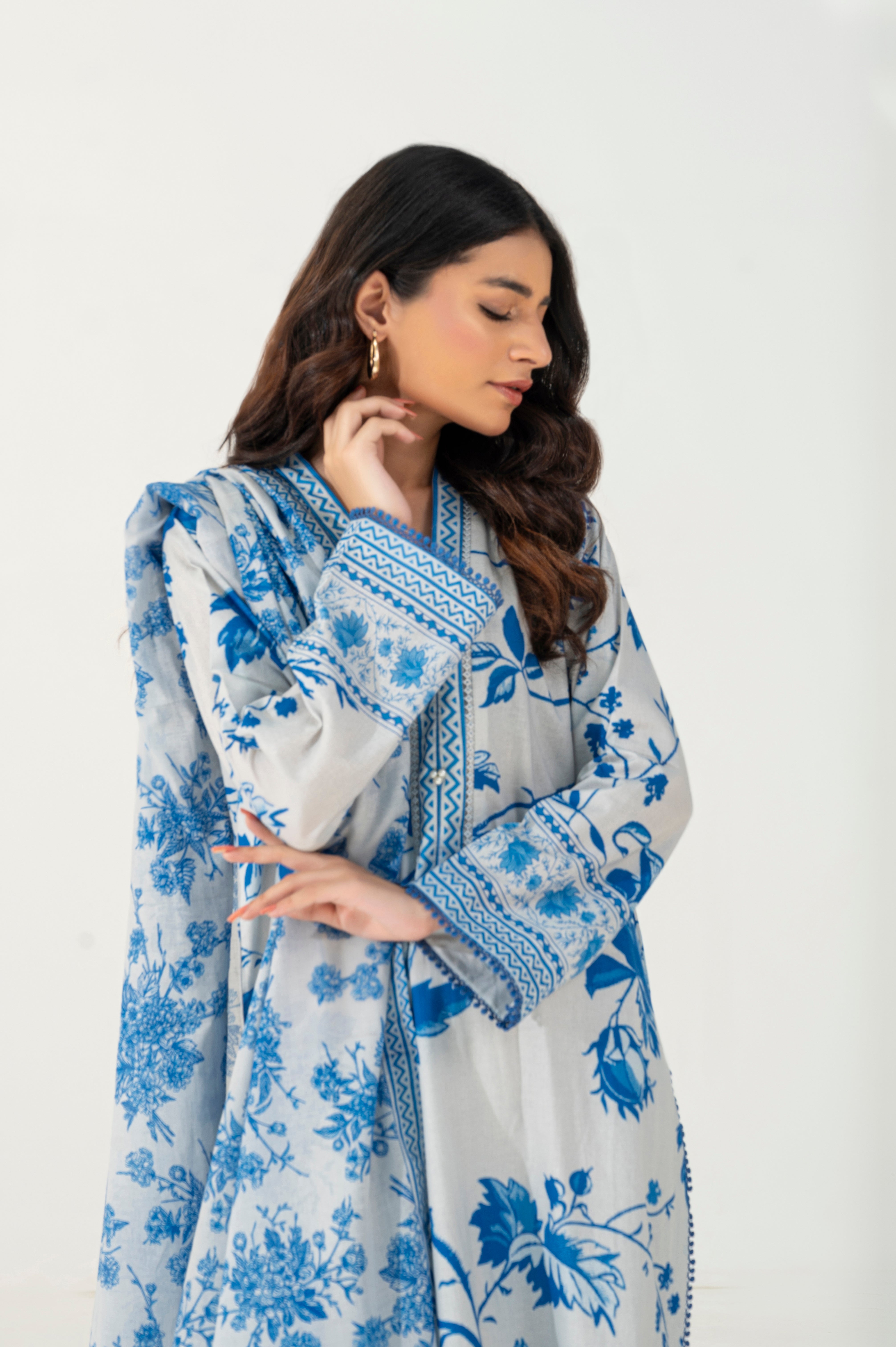 Manahil Lakhani | Celestine RTW Cambric 3 Piece