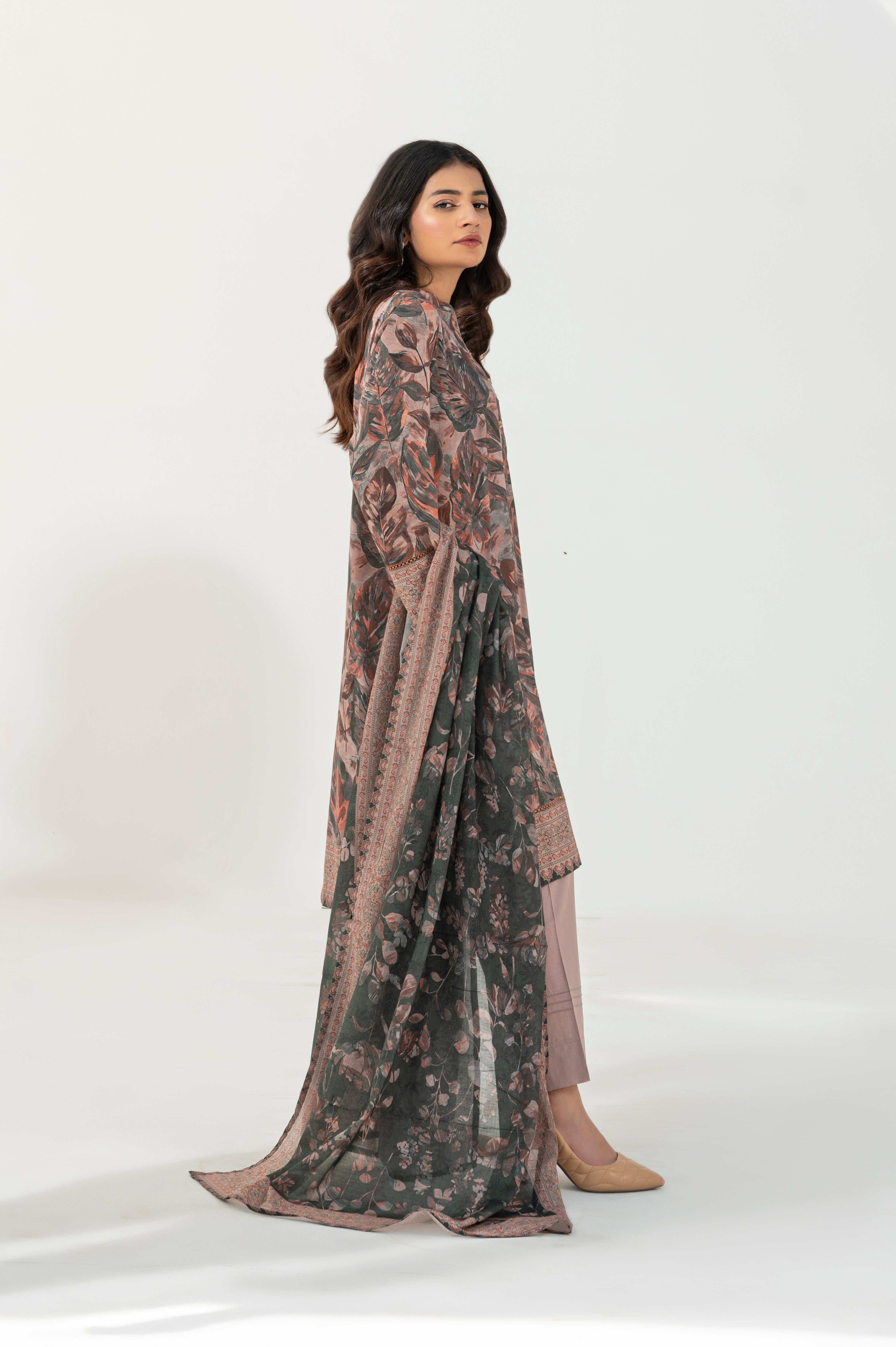 Manahil Lakhani | Celestine RTW Cambric 3 Piece