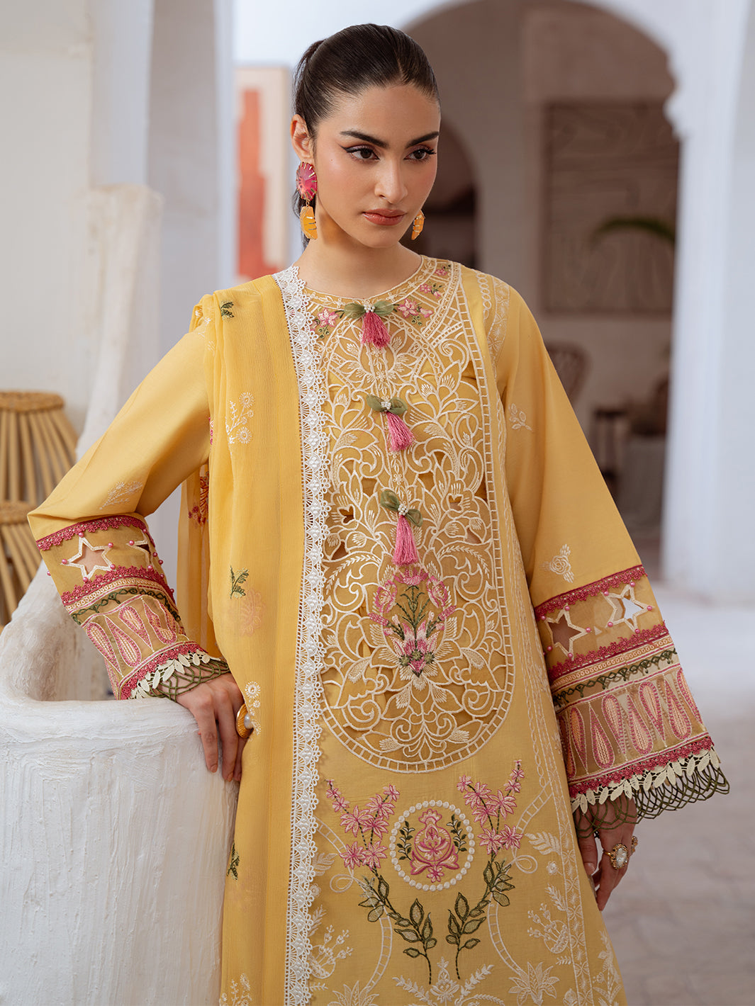 Shanaya Lawn '26 By Mahnur