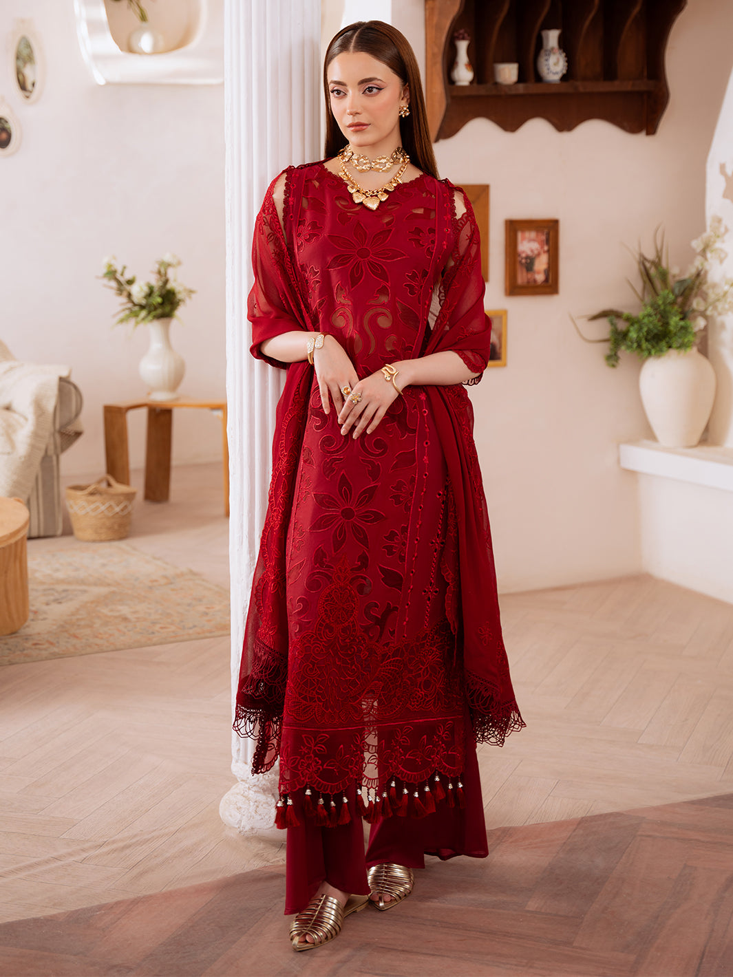 Shanaya Lawn '26 By Mahnur