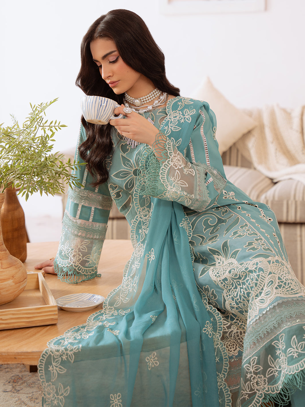 Shanaya Lawn '26 By Mahnur