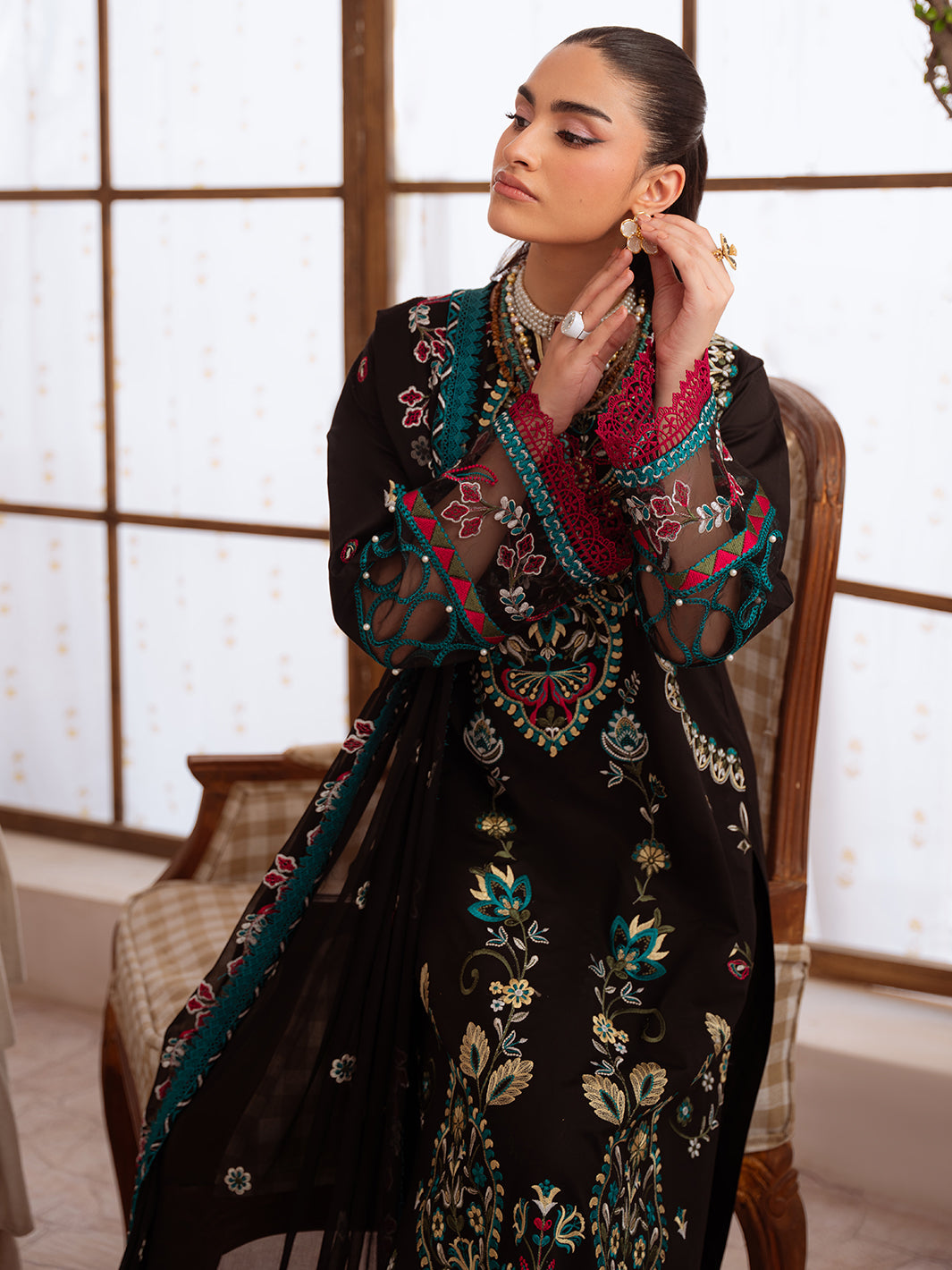 Shanaya Lawn '26 By Mahnur