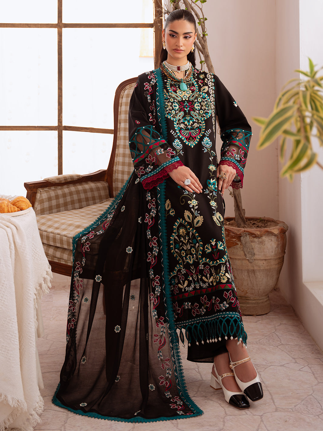 Shanaya Lawn '26 By Mahnur
